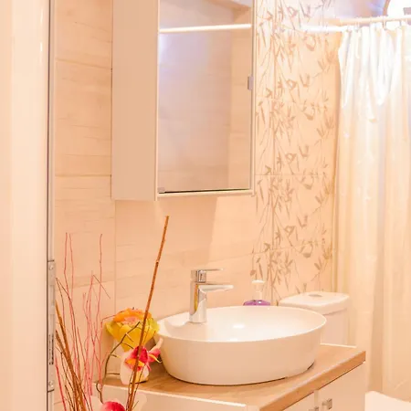 Appartamento Helios Red & Blue *