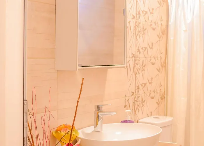 Apartman Helios Red & Blue *