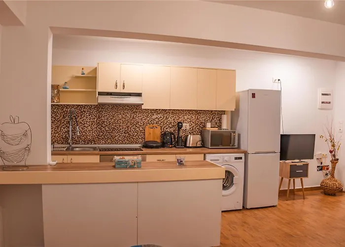 Apartman Helios Red & Blue *